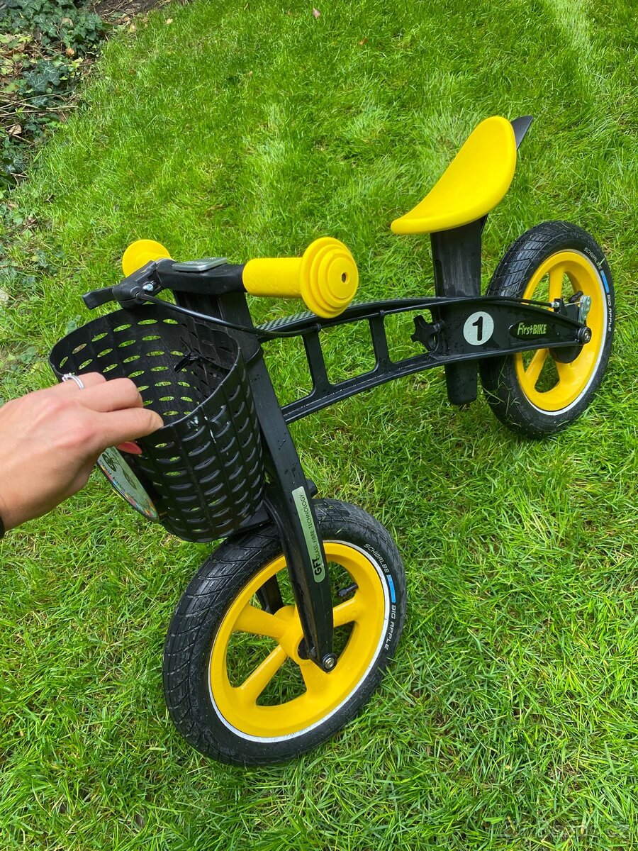 Odrážedlo - First Bike