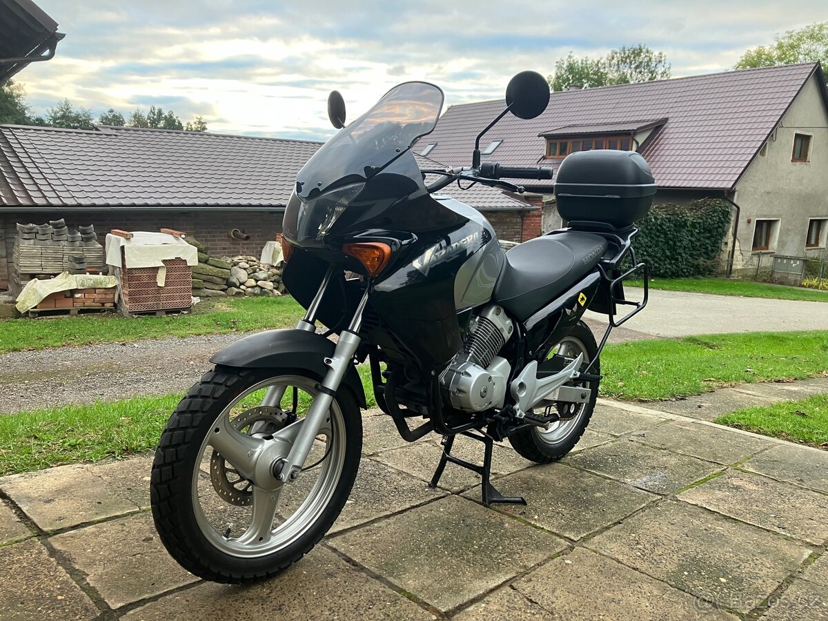 Honda Varadero XL125 V