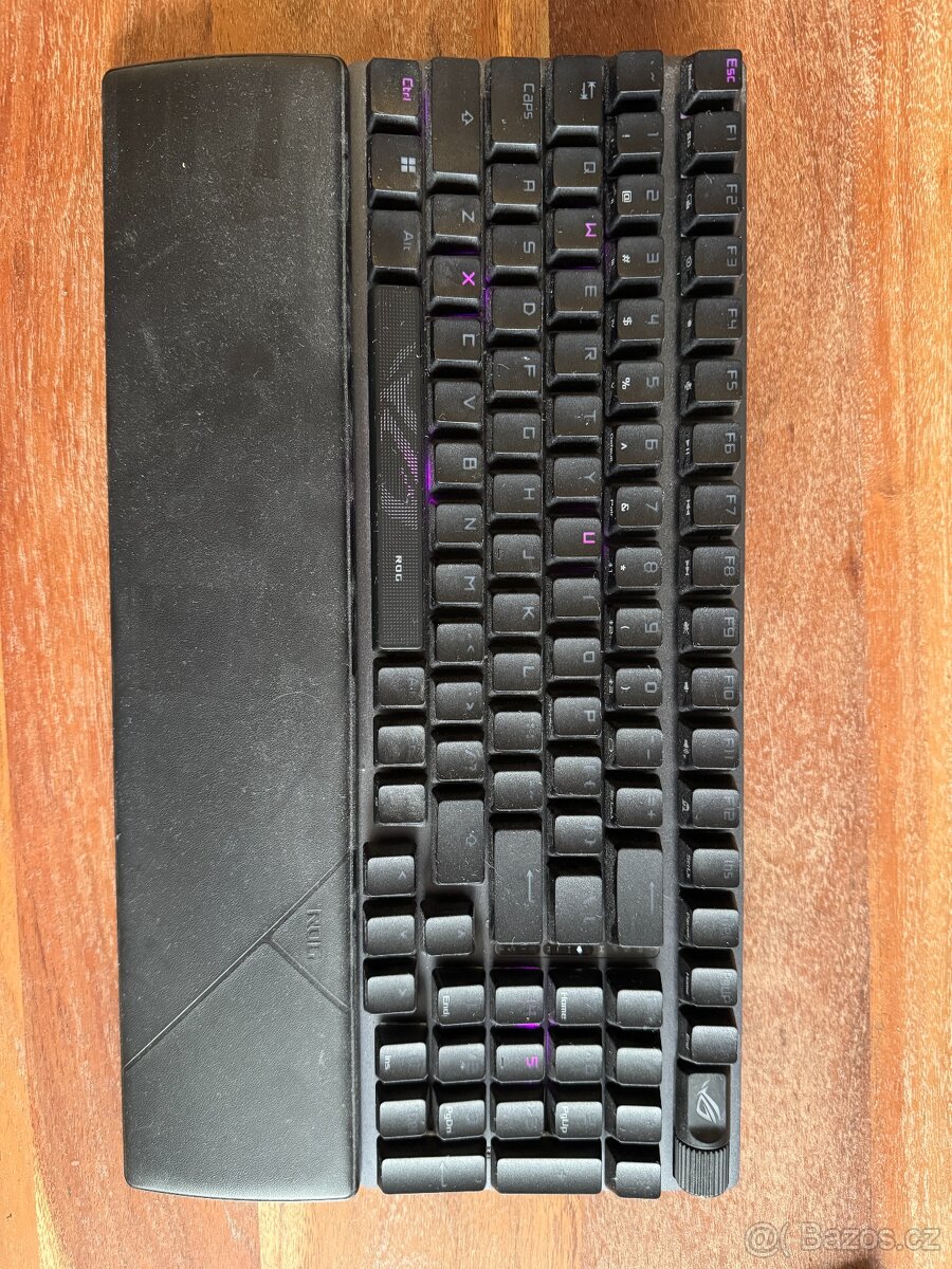 ASUS ROG Strix Scope II 96 Wireless – TOP stav, ještě v záru