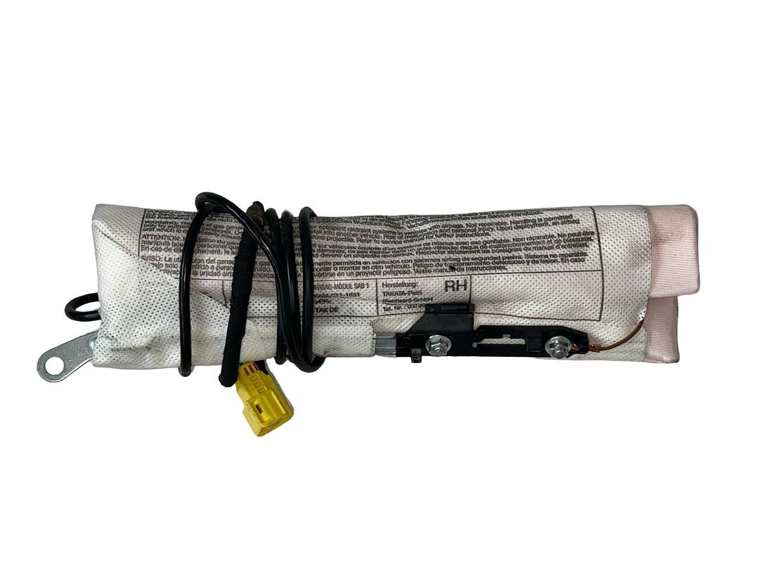 Pravý přední airbag řidice 3AA880242 VW Passat B7 2011