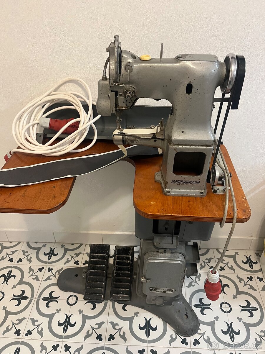 Minerva lemovaci stroj