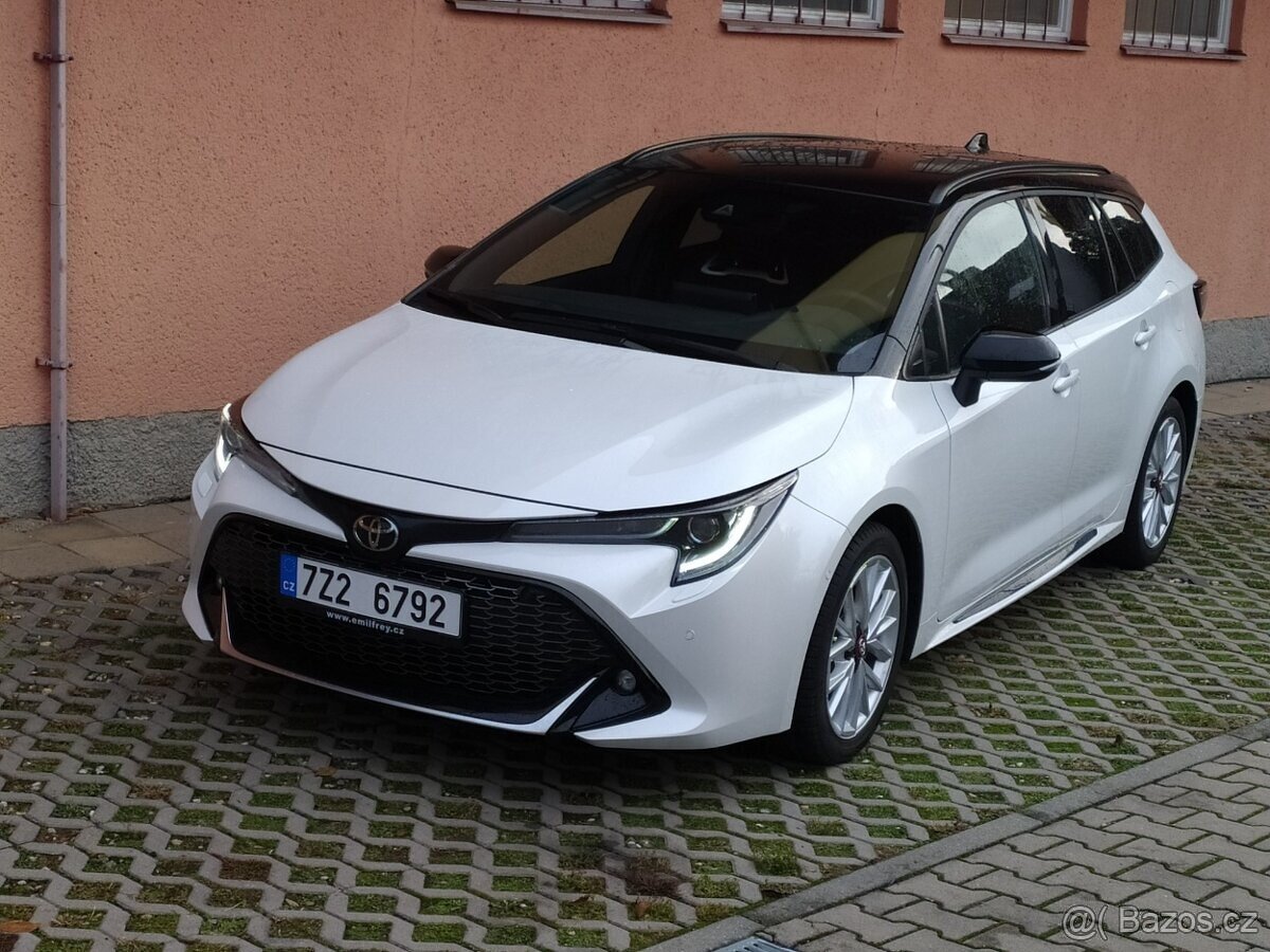 Toyota Corolla Hybrid , 1.8 . 140k TS GR SPORT