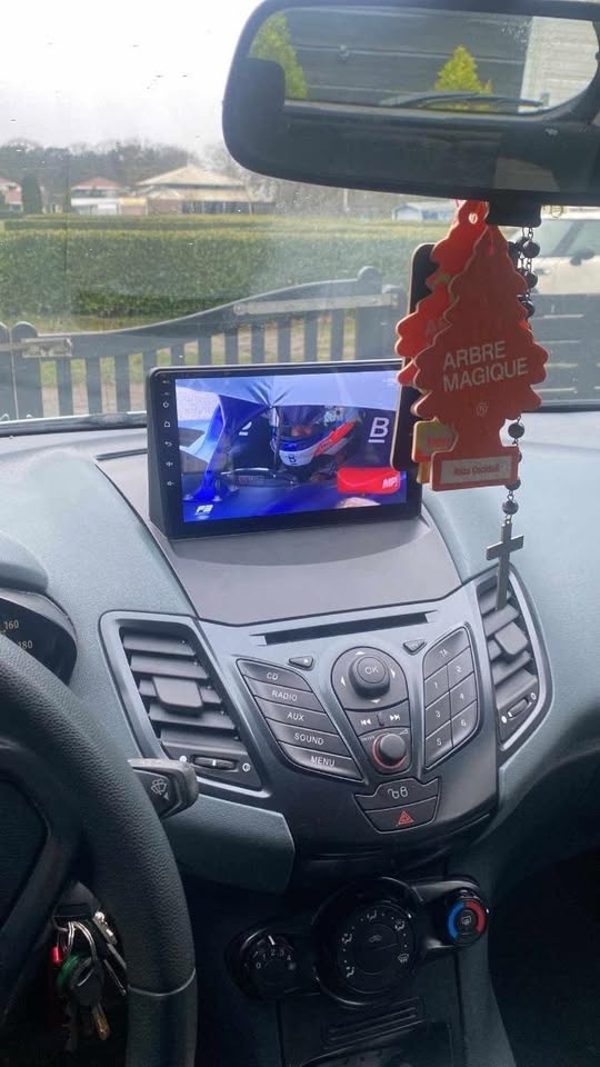 Android autorádio s navi pro FORD FIESTA (2009-2011)