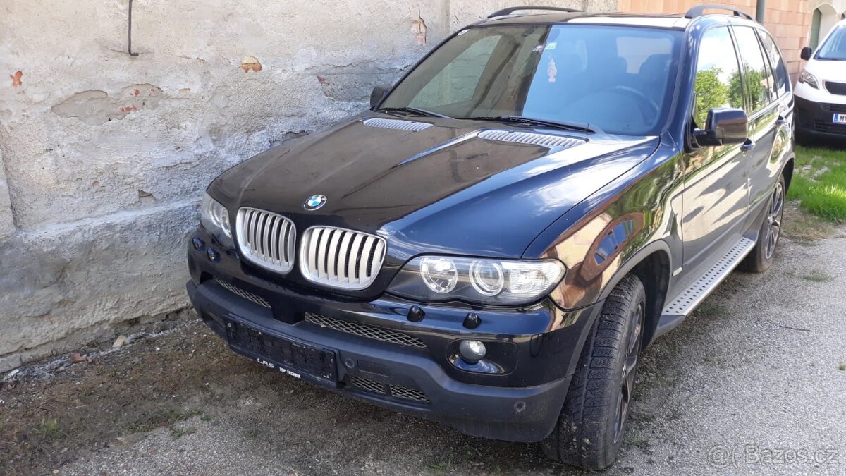 BMW X5 4,4iV8