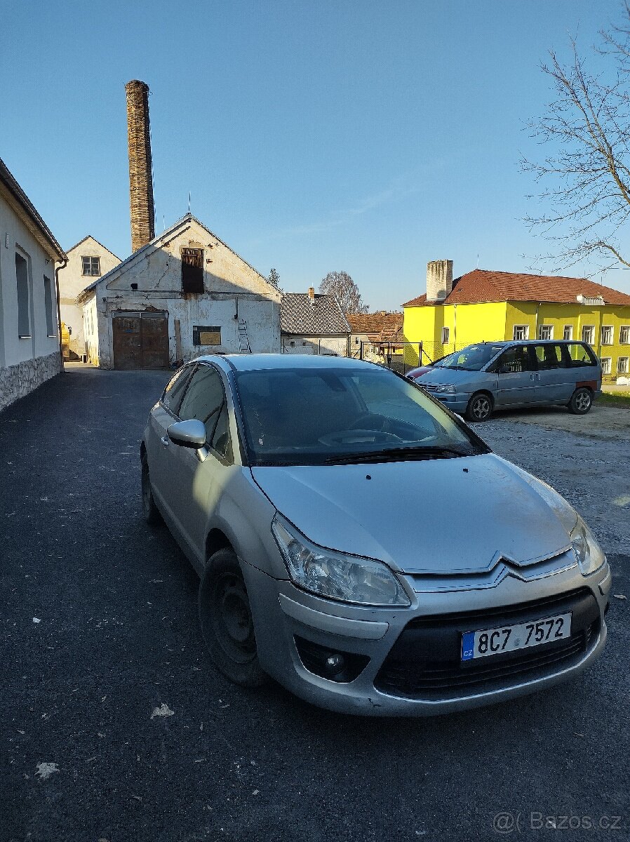 Citroen C4 coupe 1.4