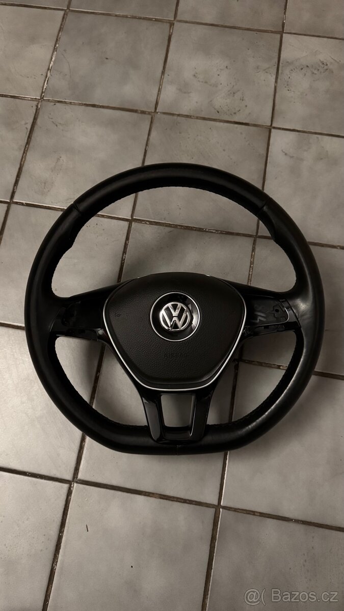 Multifunkční volant Golf 7