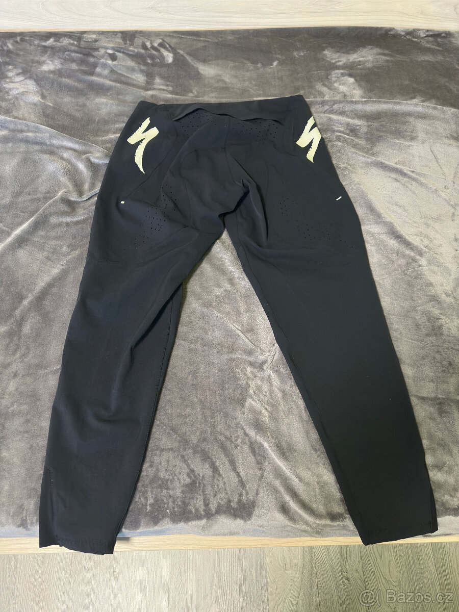 Trailové kalhoty Specialized Gravity Pant