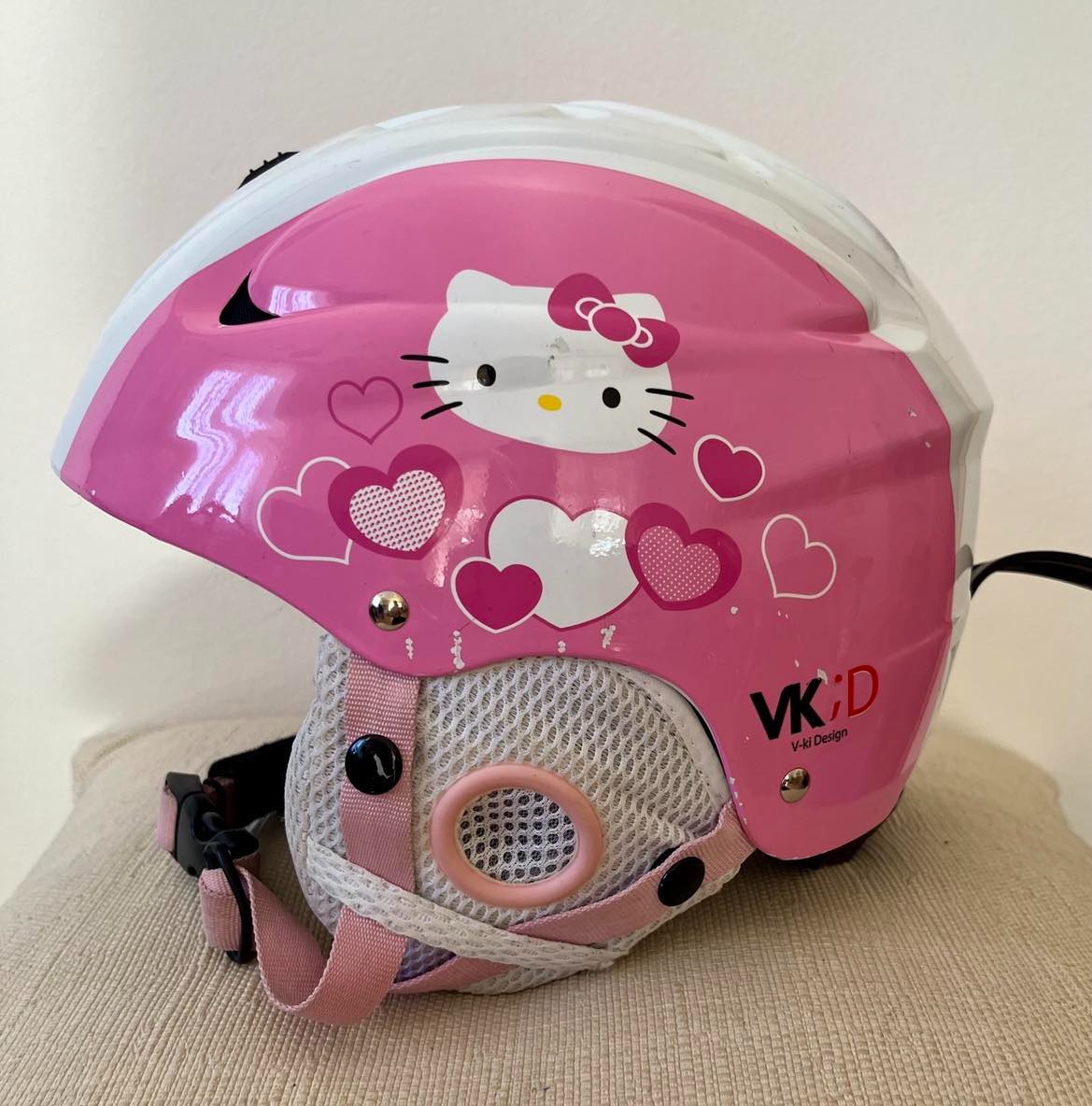 Dětská helma Hello Kitty vel. XS včetně brýlí