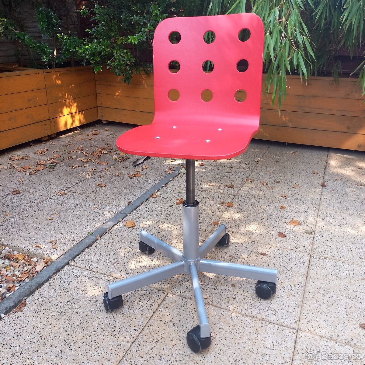 Dětská otočná židle IKEA (Jules)