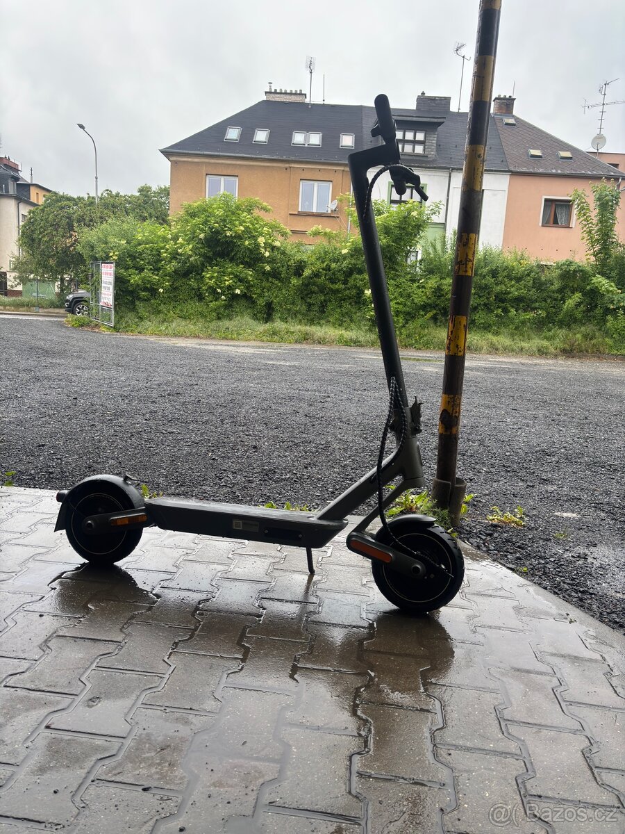Elektrokoloběžka Xiaomi electric Scooter 4 Ultra
