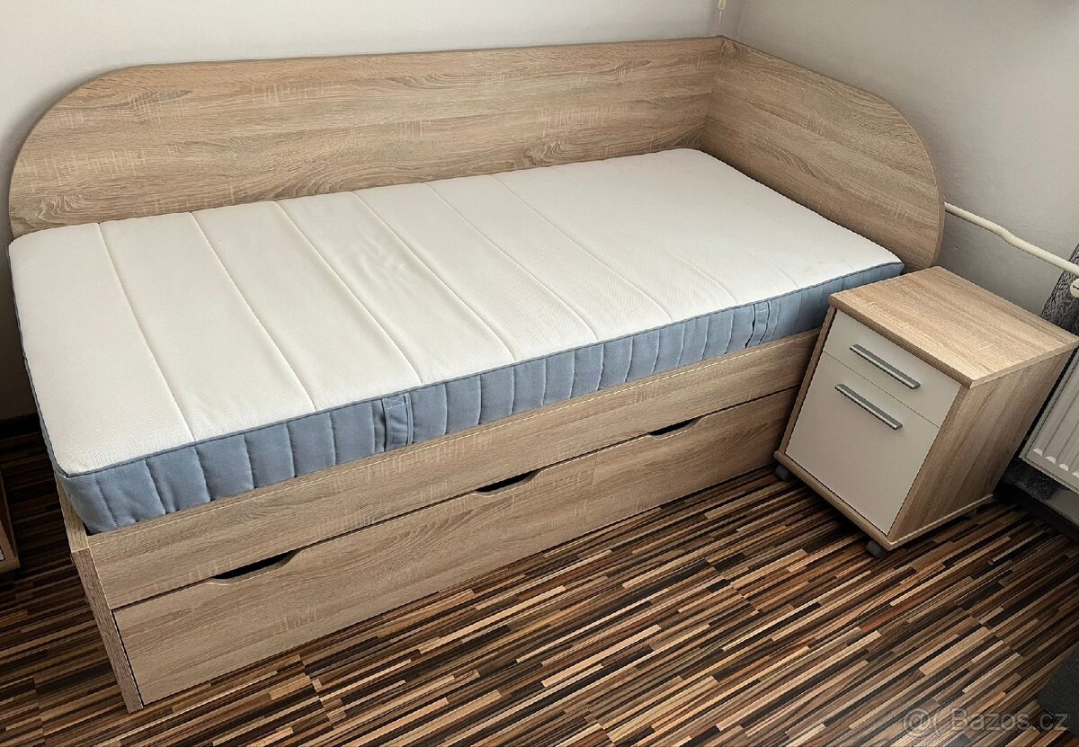 Jednolůžková postel 90x200, matrací, roštem a nočním stolkem