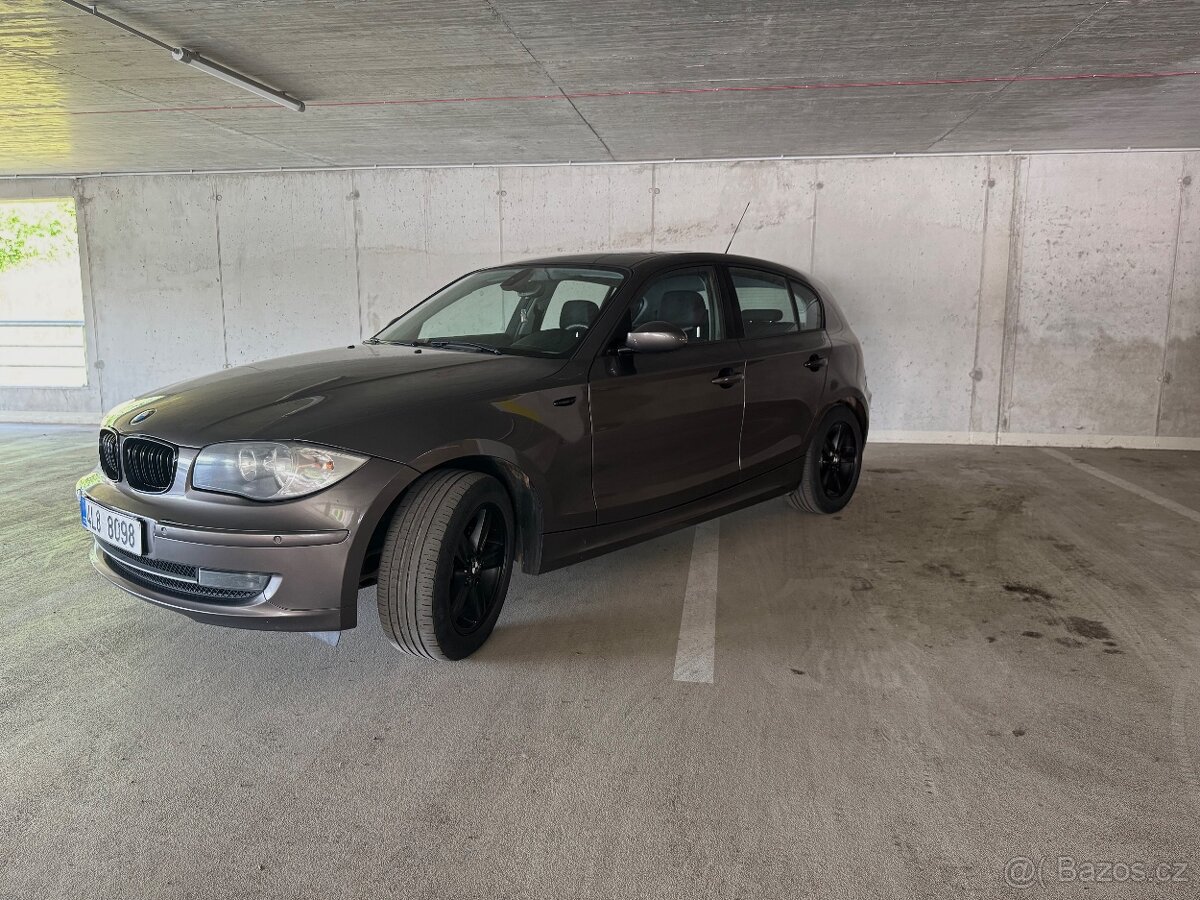 Prodám BMW 1 e87
