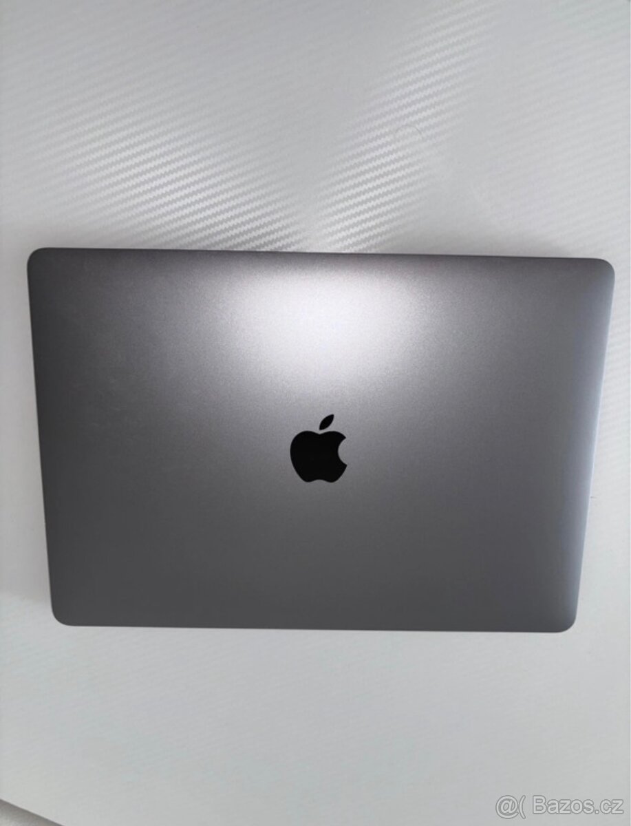MacBook