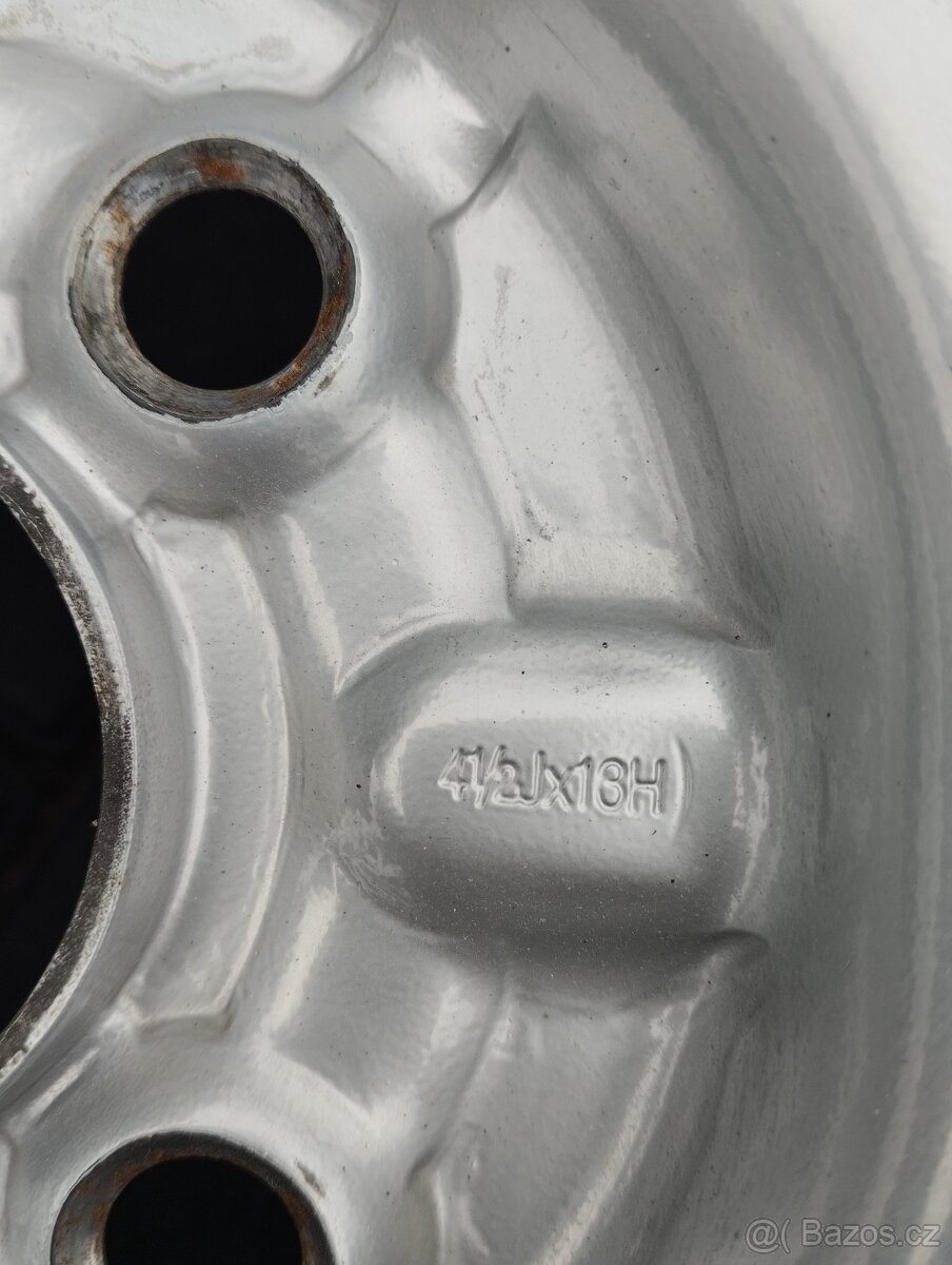 Plechové disky r13, Fabia, Felicia s pneu