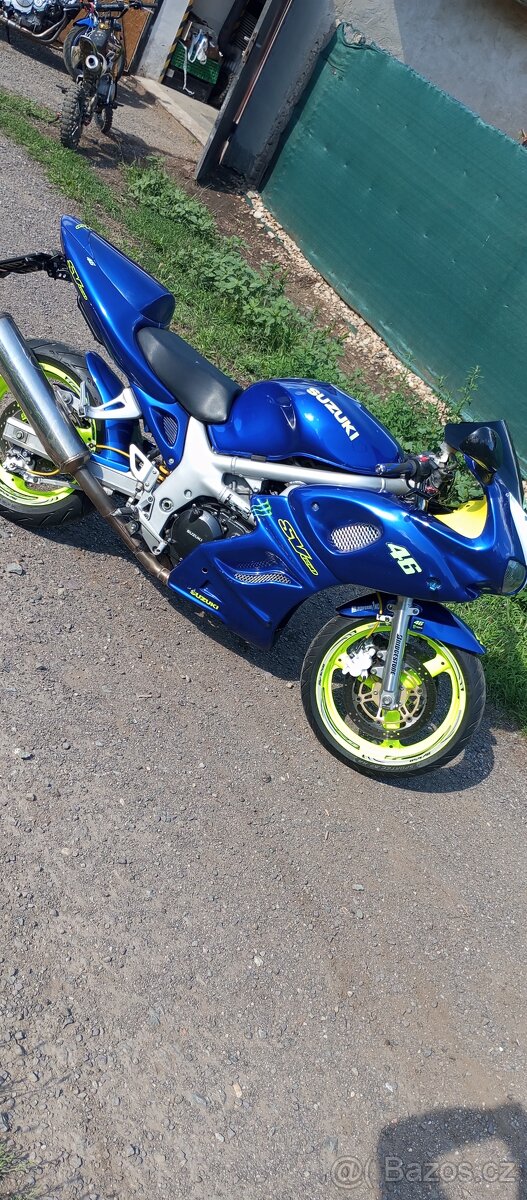Suzuki SV650S 2001