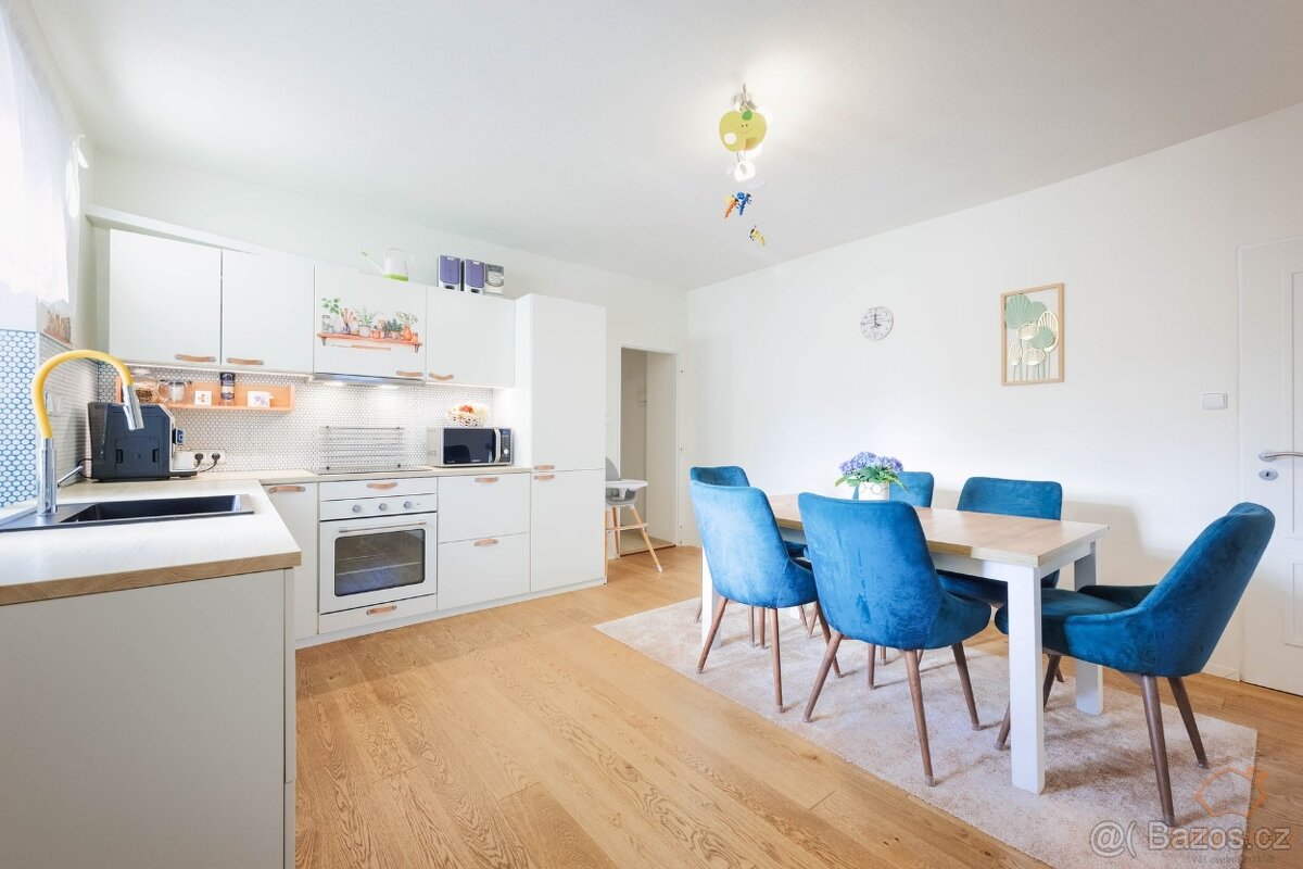 Prodej rodinného domu 221m² - Vyškov - Nouzka