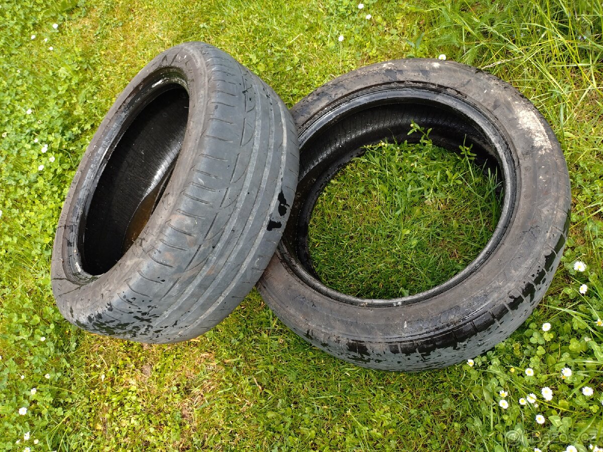225/50 R17