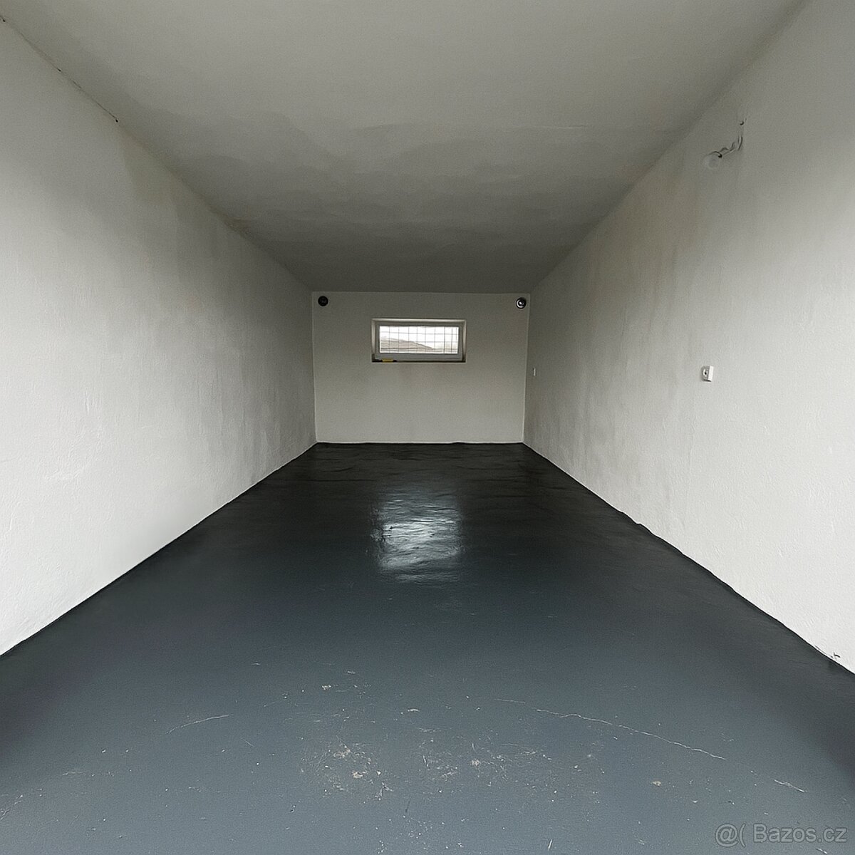 Pronájem garáže 24m Nový Jičín Anenská