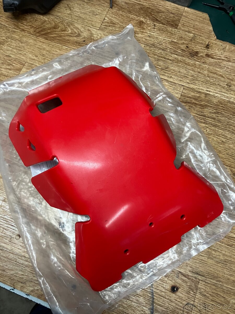Kryt motoru Beta rr 125-300 (2018-2019)
