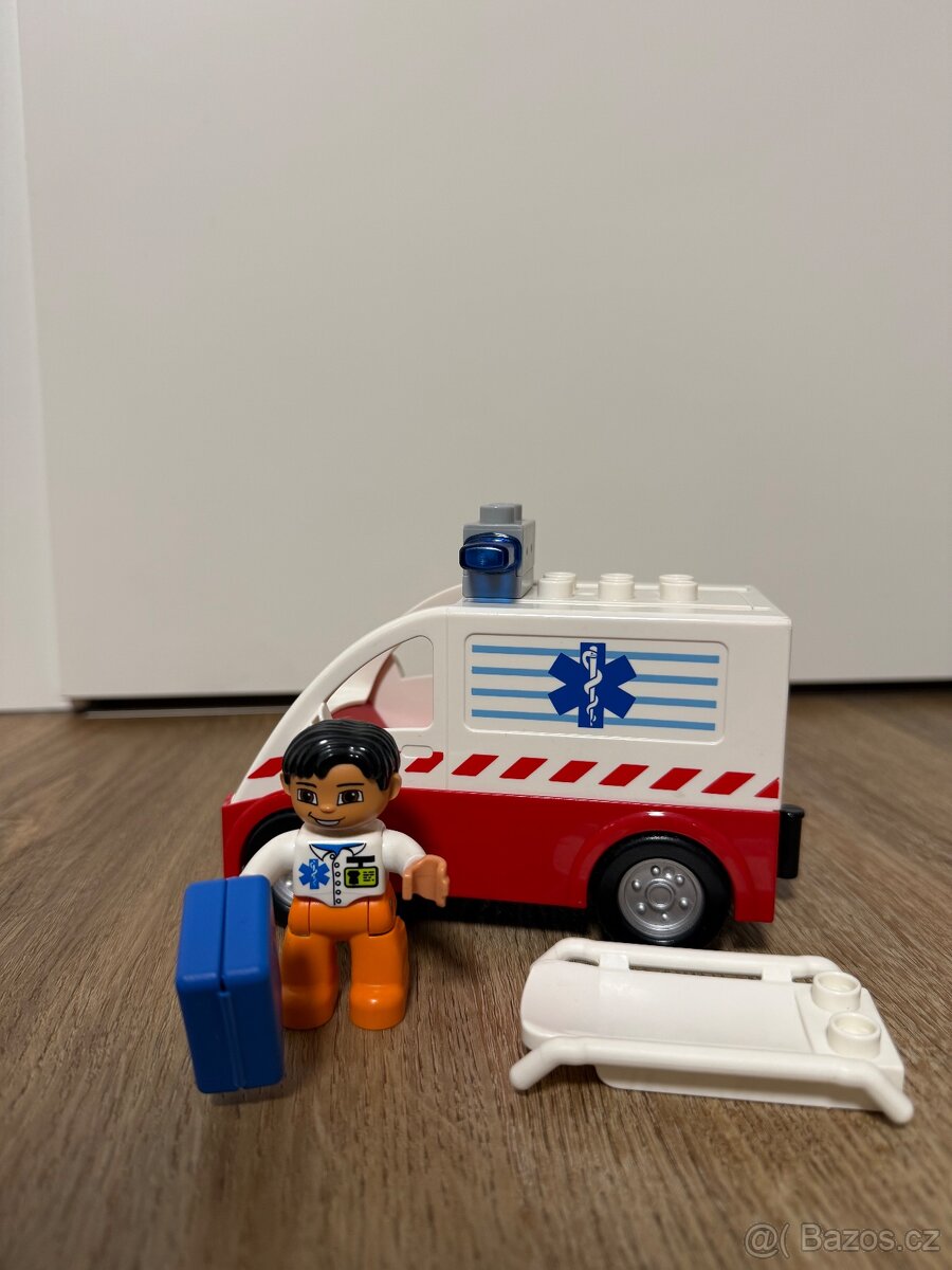 Lego duplo 4979 -Sanitka
