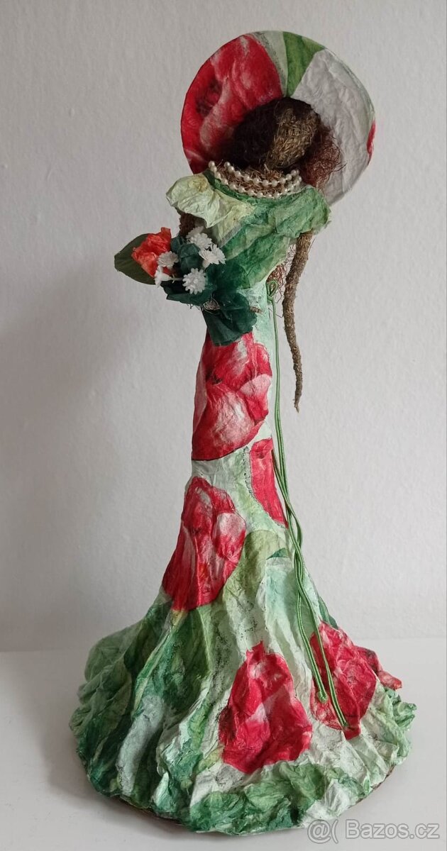 dekorace - papírová panenka