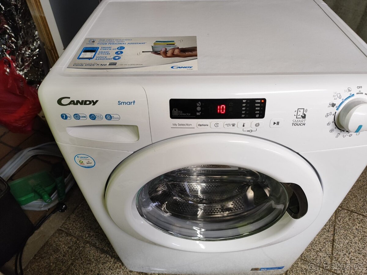 Pračka Candy 60x48 cm