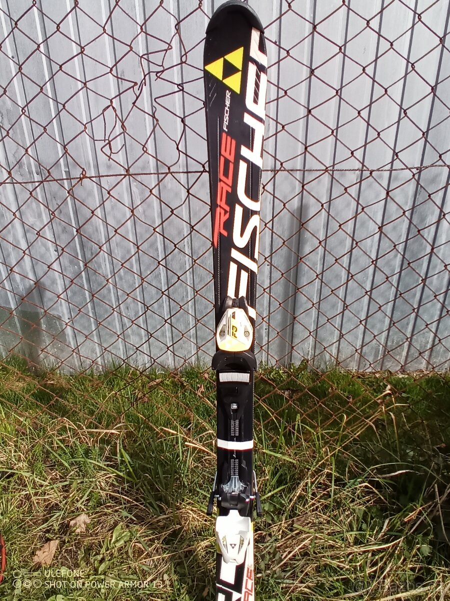 Dětské lyže Fischer Race