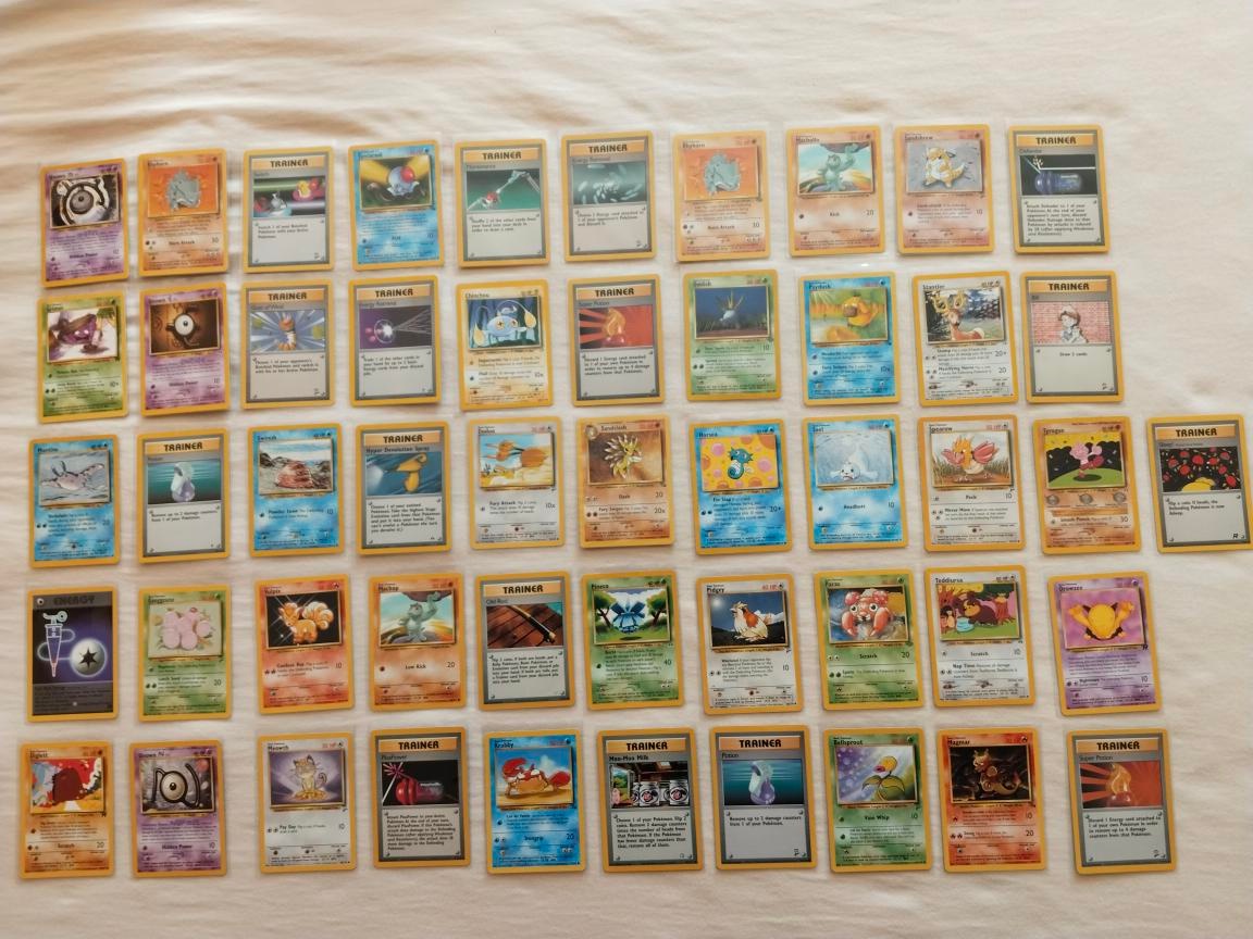 51 Pokémon karet z nejstarších edic