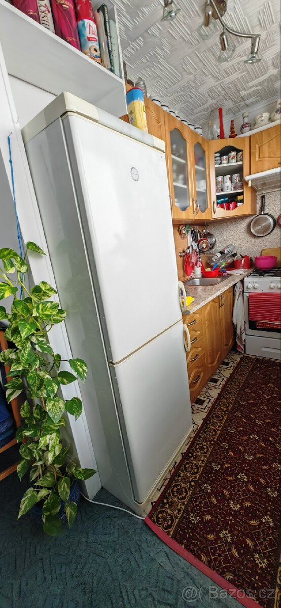 Lednice Elektro Lux 180cm