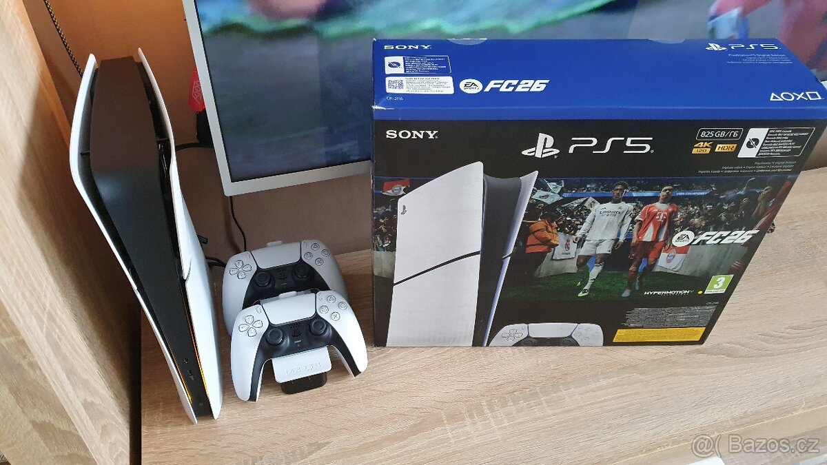 Playstation 5, 2x ovladac a hra Fifa26
