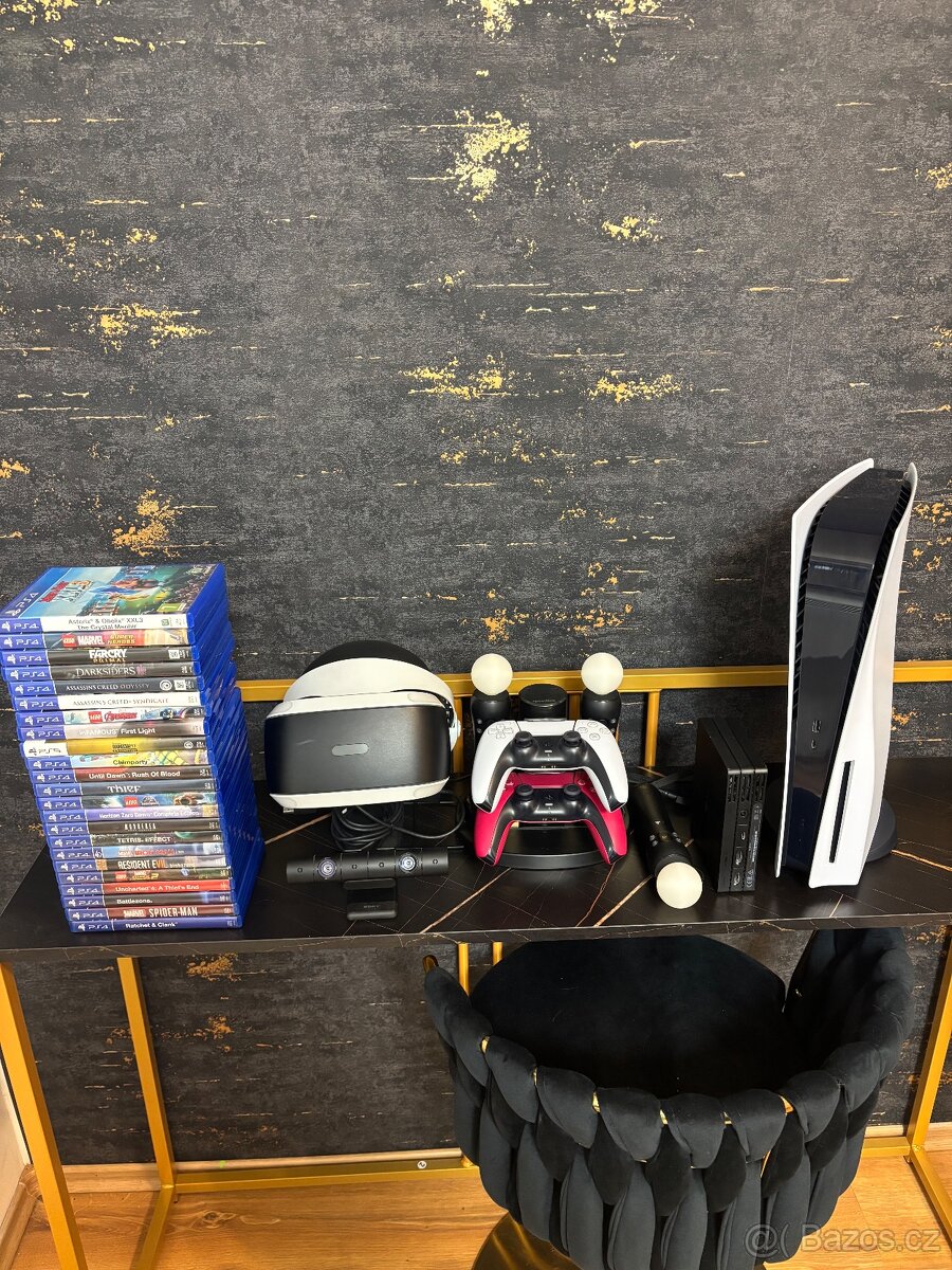 PlayStation 5 s mechanikou + VR + hry