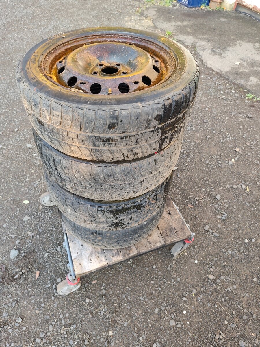 Kola škoda,VW,Seat,Audi 5x100 15