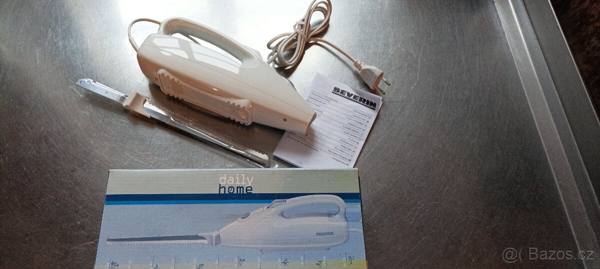 Kráječ, nůž elektrický