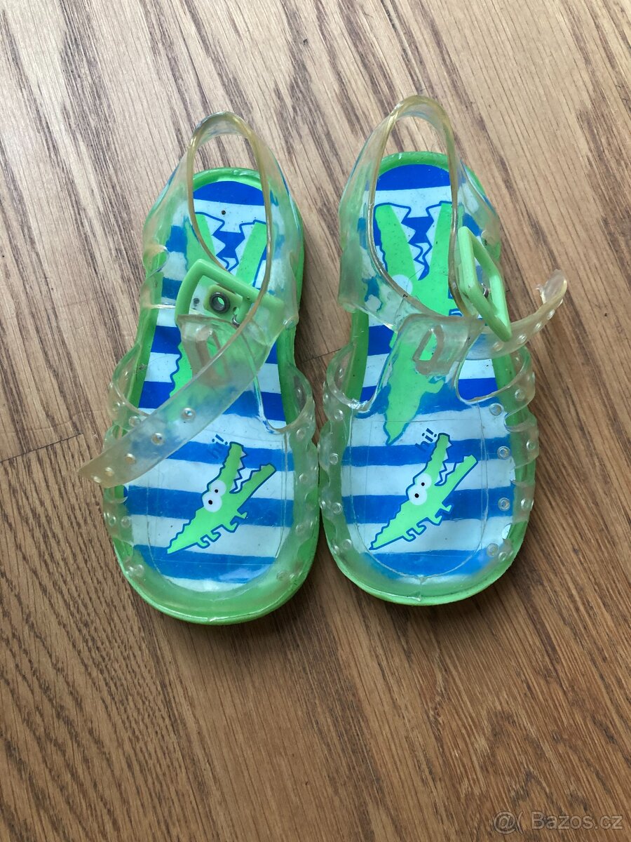 Boty do vody dětské vel. UK4
