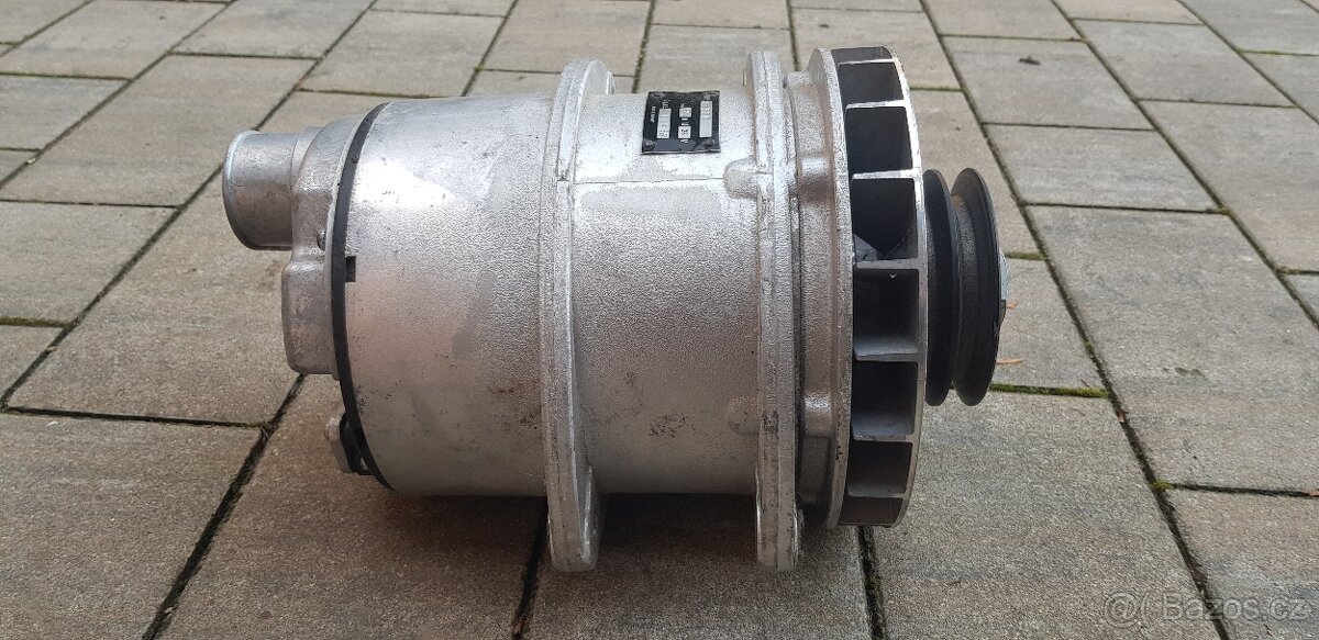 Alternátor ikarus karosa VG926 125A 28V