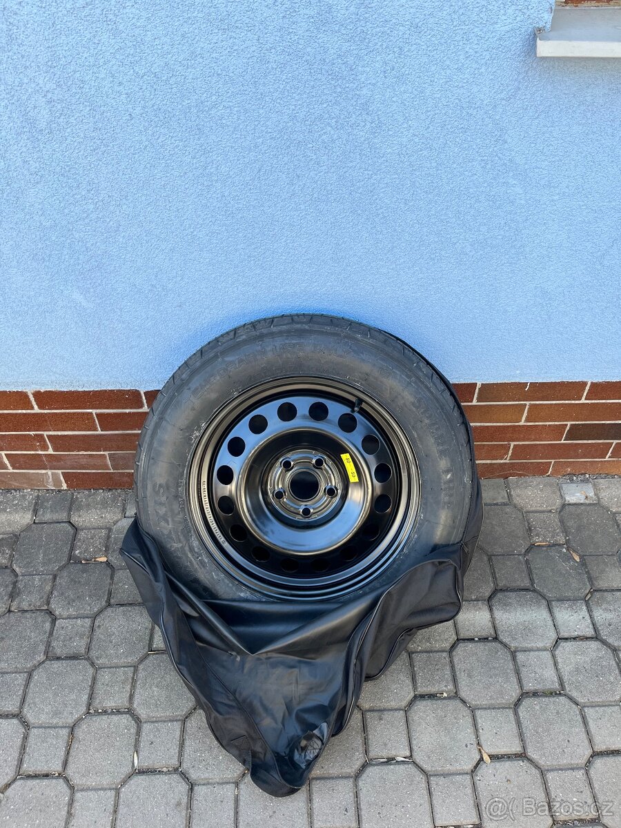 Rezervní kolo na Toyota Corolla Cross