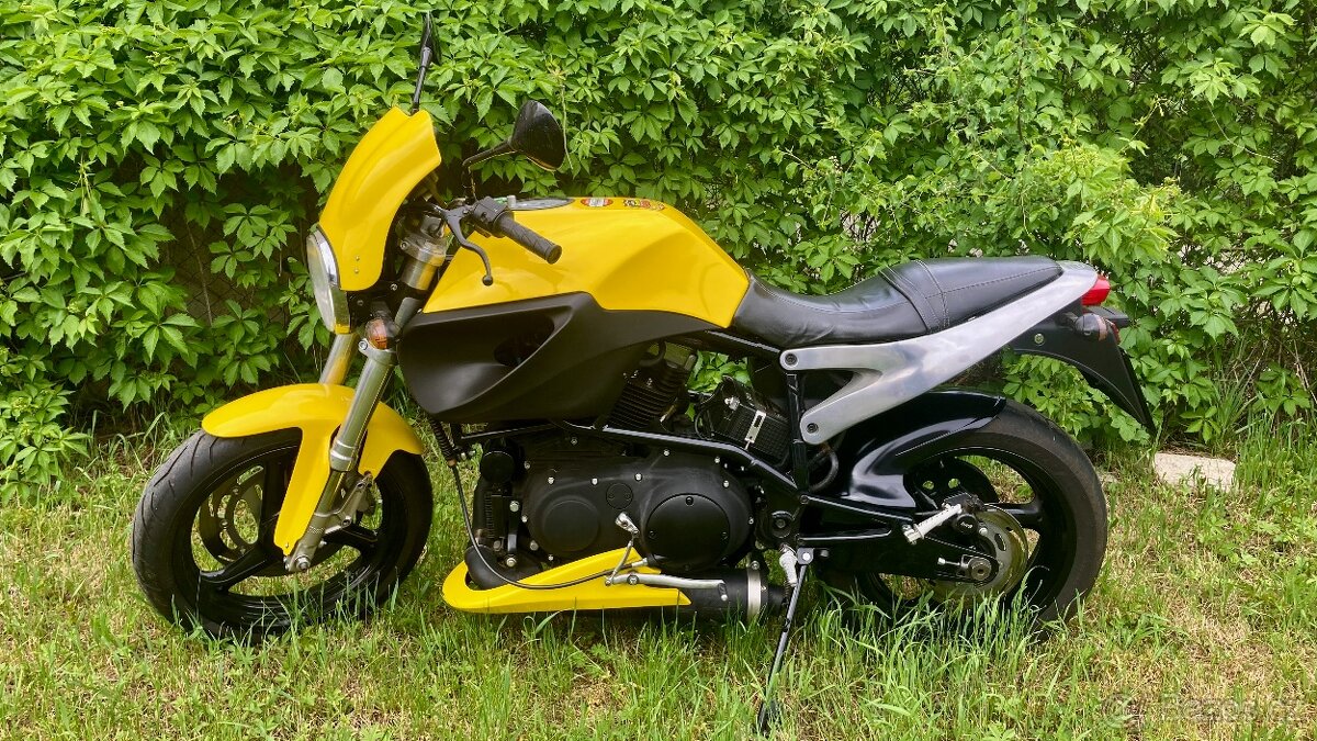 Buell X1 Lighting