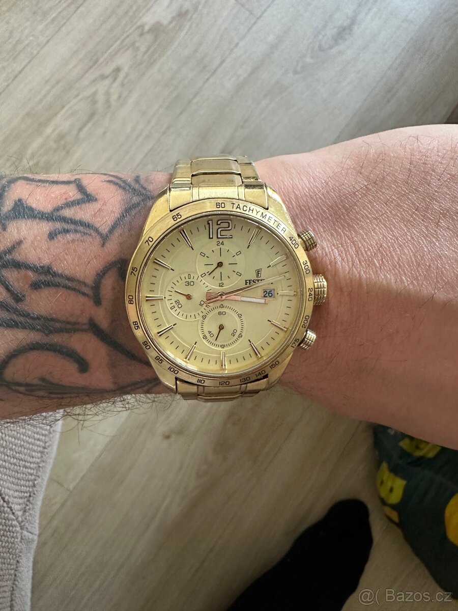 Pánské hodinky Festina zlaté