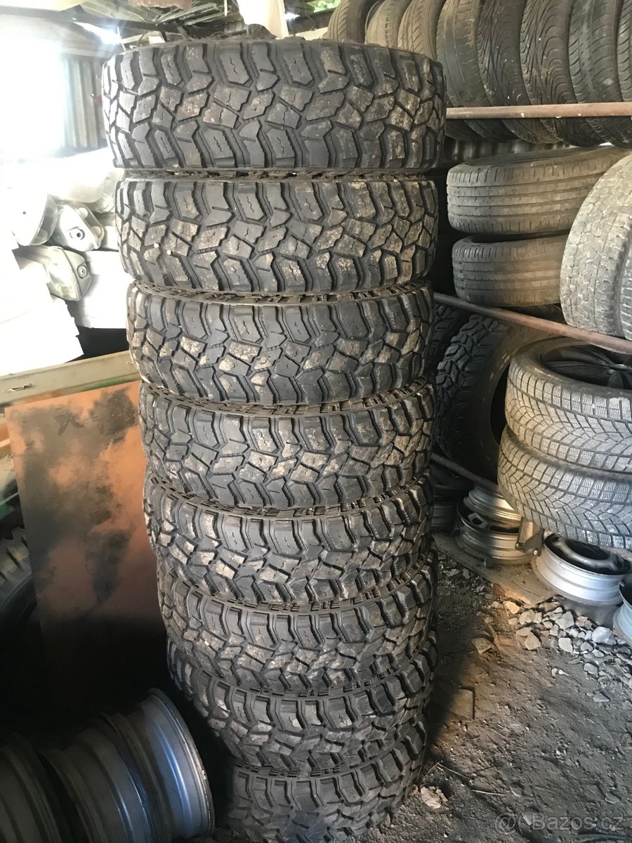Cooper discoverer stt pro 225/75 r16