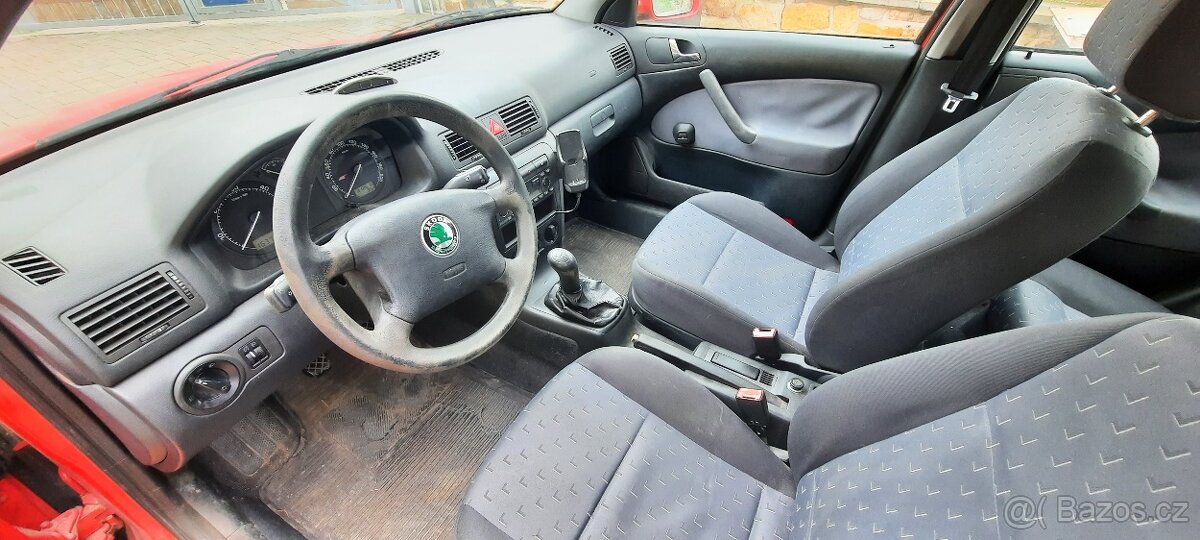 Škoda Octavia 1