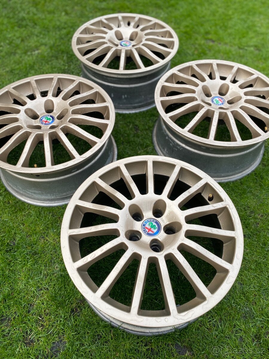 ALU disky 5 x 110 R18 8j et35