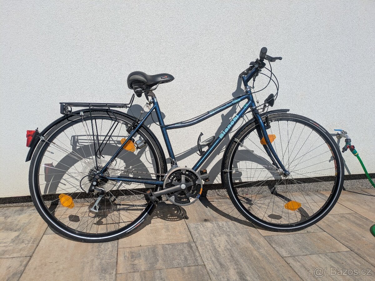 Bianchi Spillo Classic 747 – elegantní městské kolo