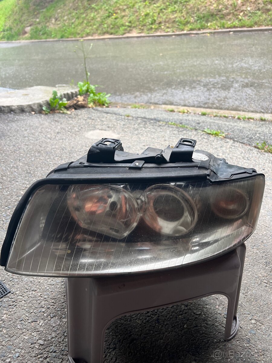 Přední světla Audi a4 b6