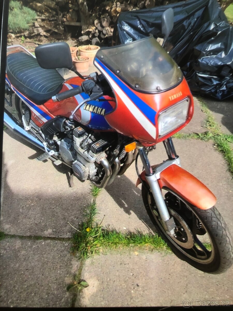 Yamaha XJ 900