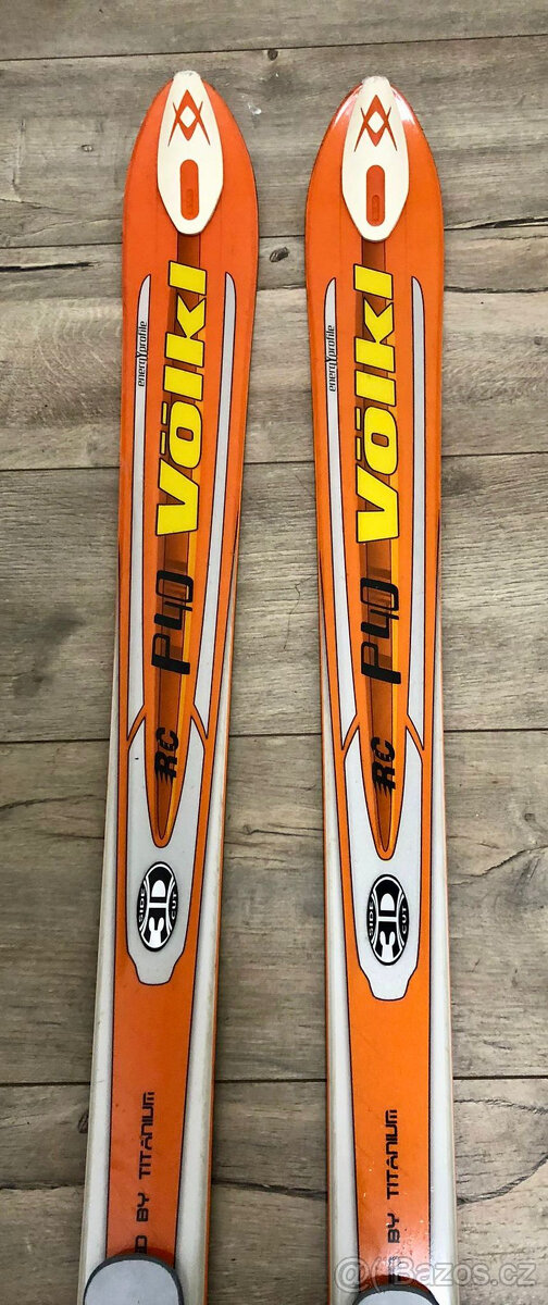 Prodám Starší Lyže Značky Völkl Race P40 Carver.