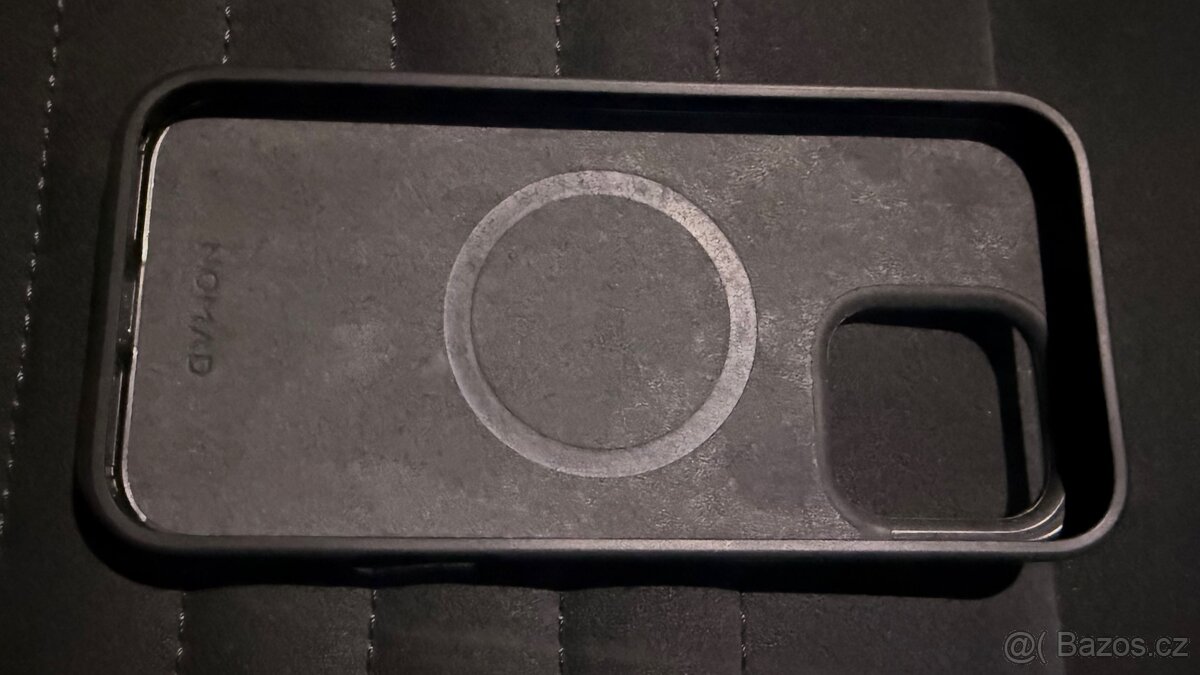 Kožené pouzdro pro iPhone 16 Pro Max