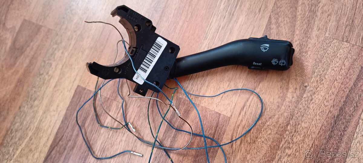 Přepínací páčka stěračů (5dv/combi) pro palubní počítač