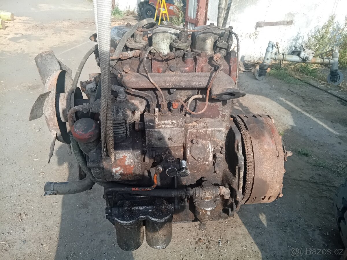 Zetor 3011 kompletní motor
