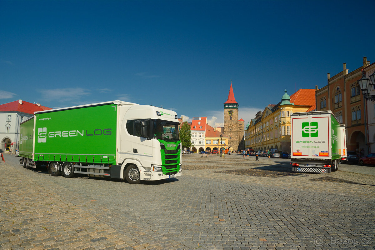 Řidič C+E - pravidelná linka Jičín - Banská Bystrica