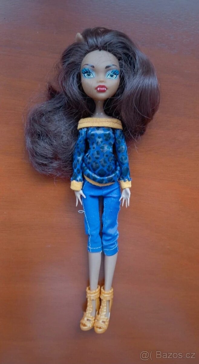 Panenka Monster High - Clawdeen Wolf